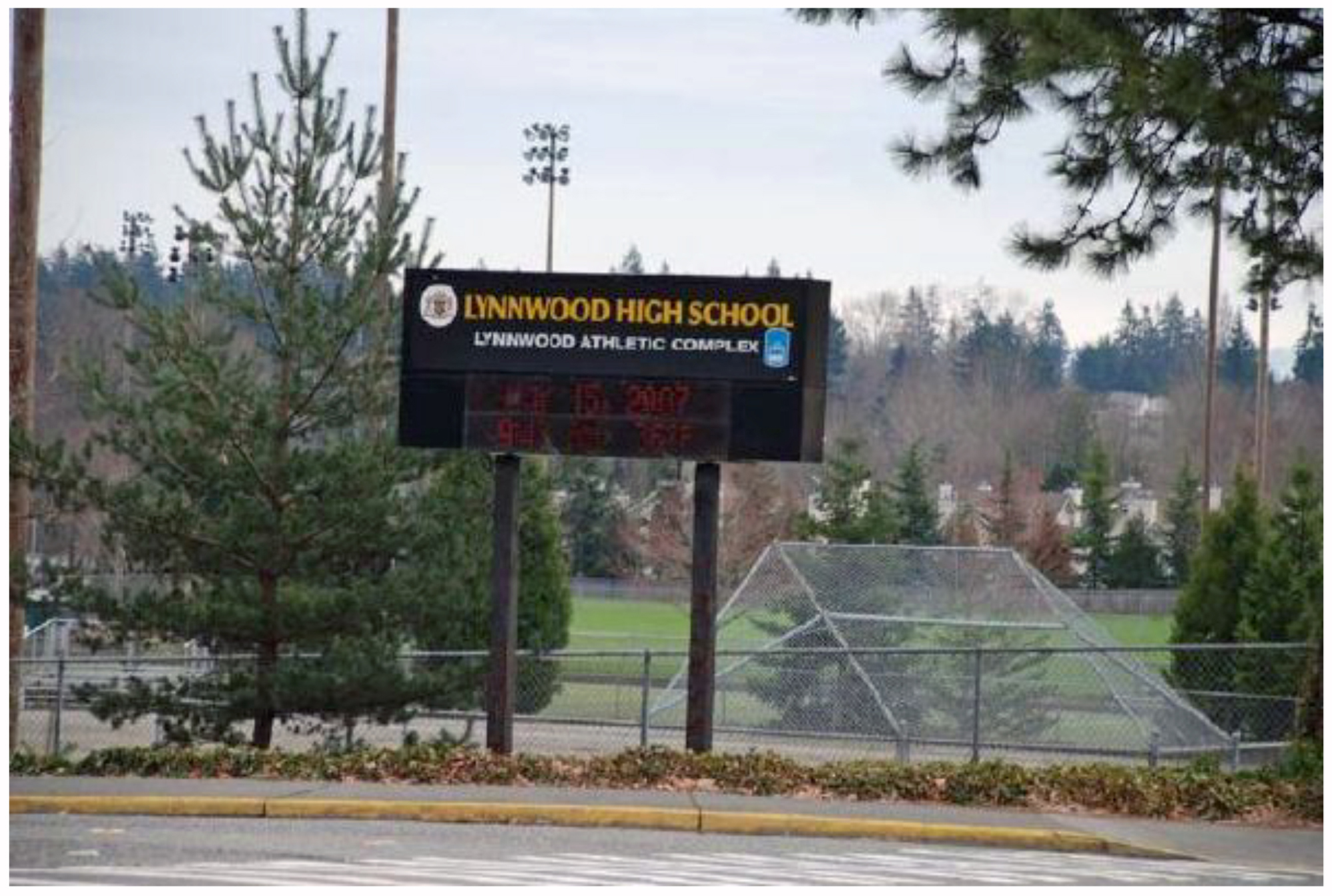Lynwood High School sign near The Woods at Alderwood.